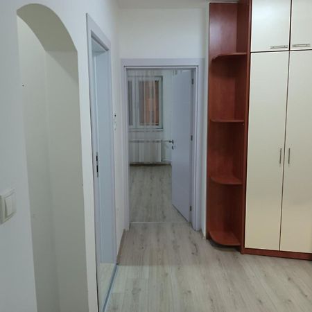 Premium Square Apartment Skopje Bagian luar foto