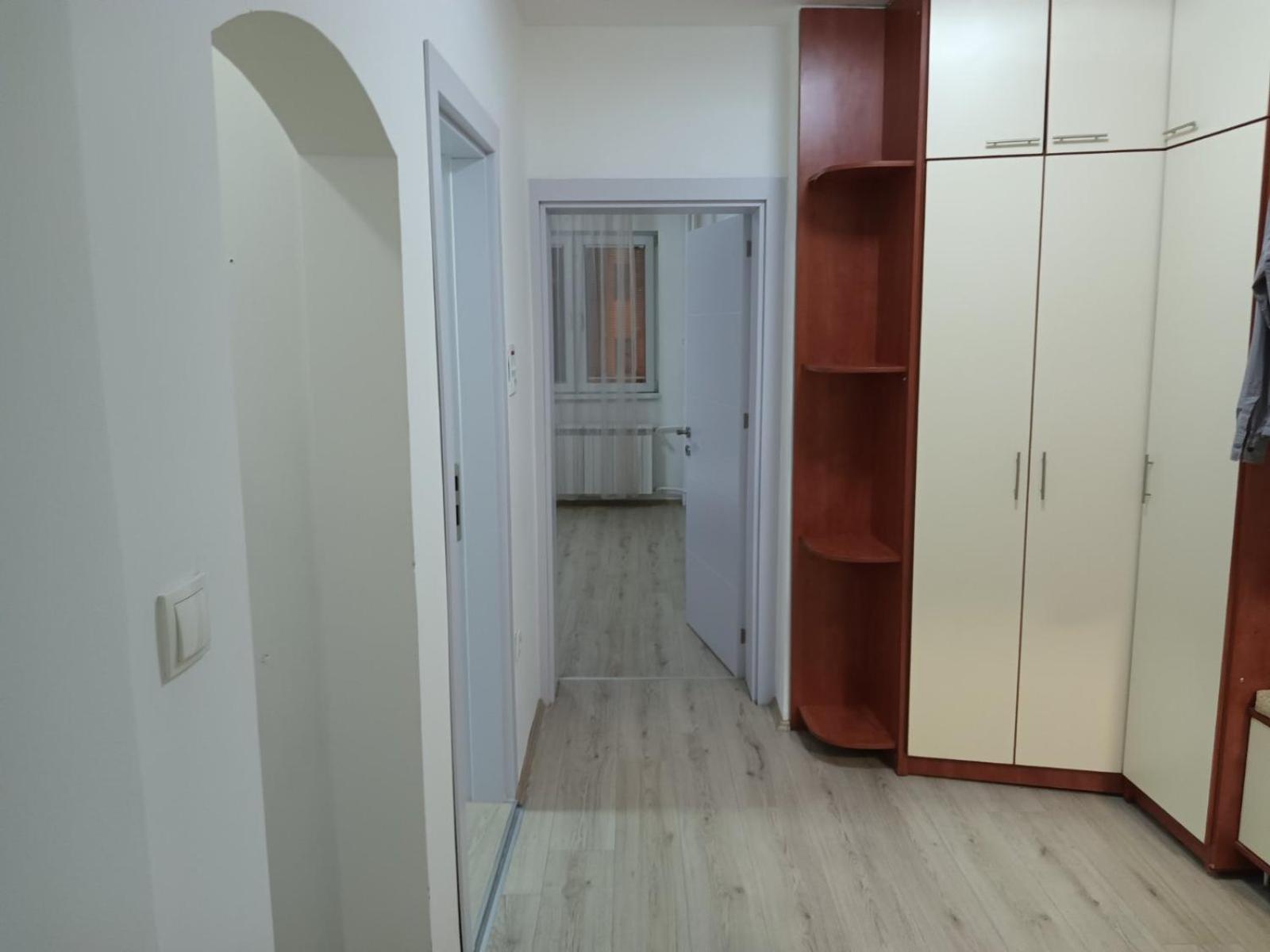 Premium Square Apartment Skopje Bagian luar foto