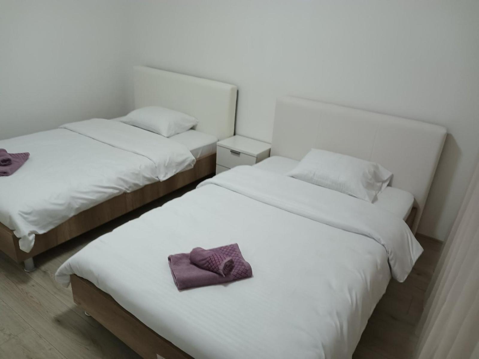 Premium Square Apartment Skopje Bagian luar foto